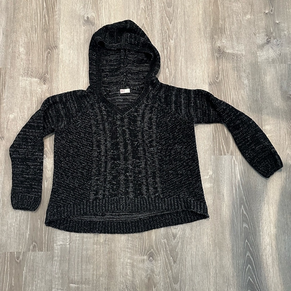 Black Hooded SO Sweater Size XL